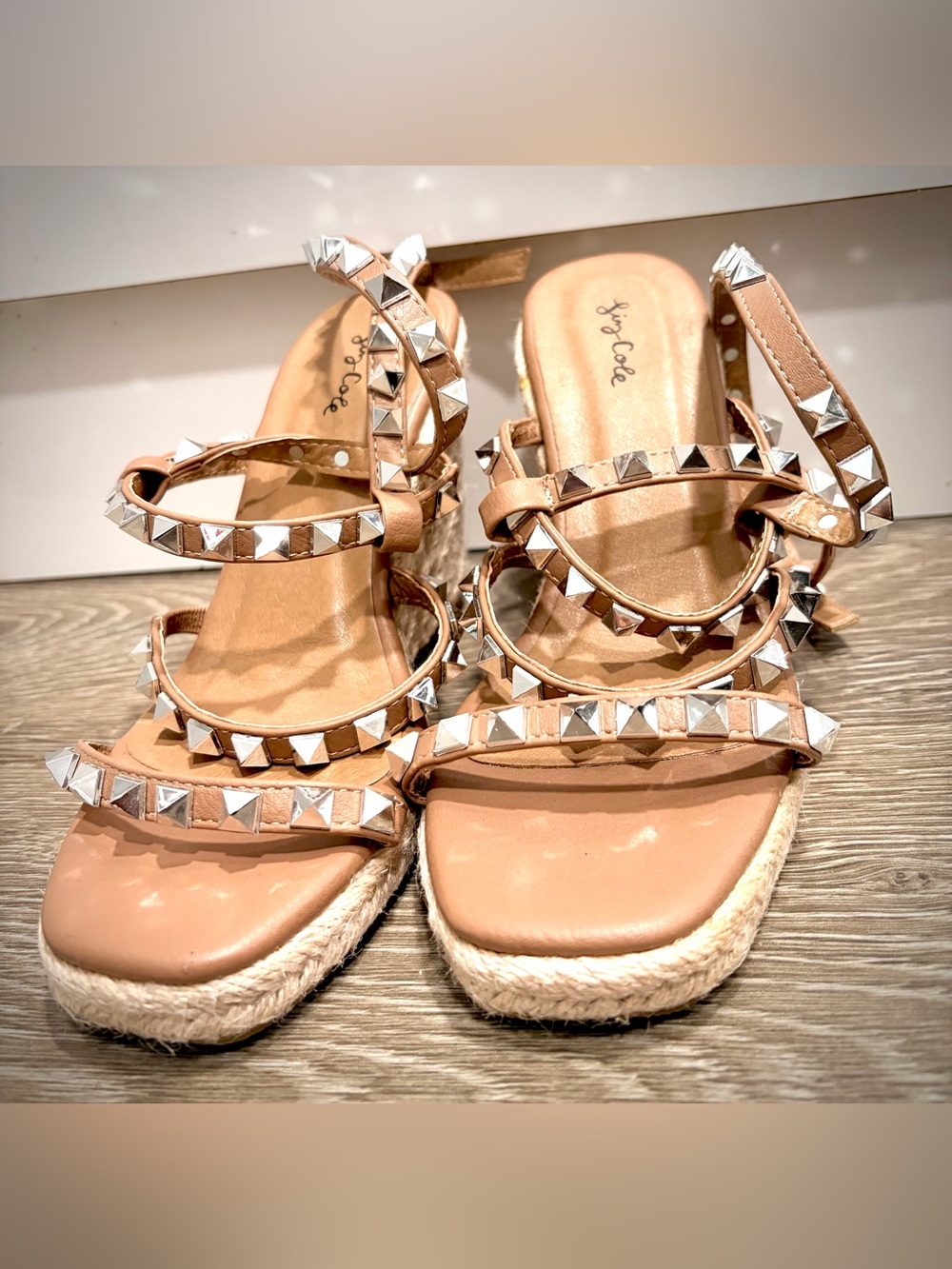Liz Cole gladiator Tan Studded wedges that wrap around ankle
